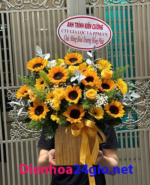 shop hoa tuoi xa vinh chan